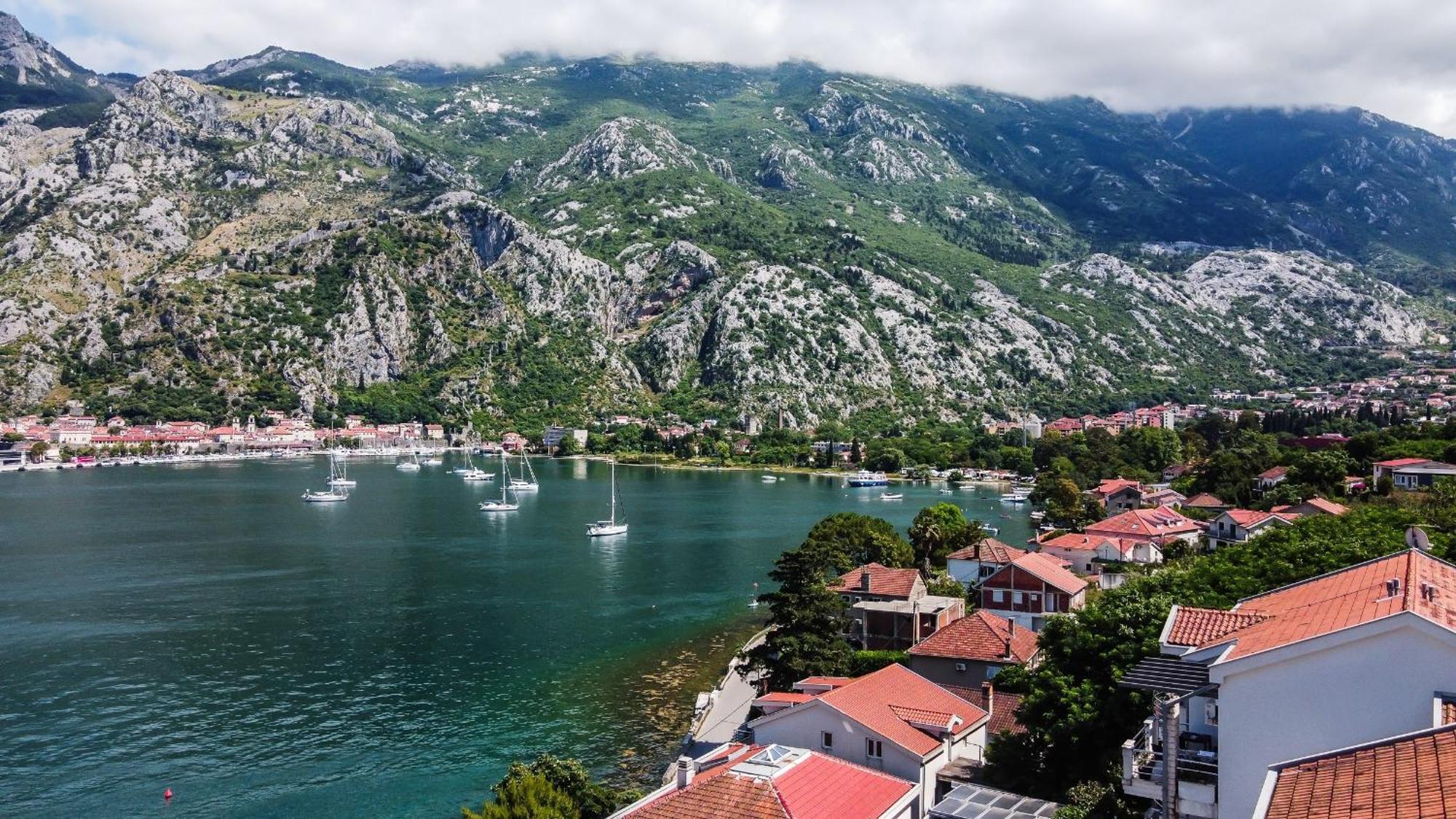 Chillout Apartment In Kotor Bay Εξωτερικό φωτογραφία