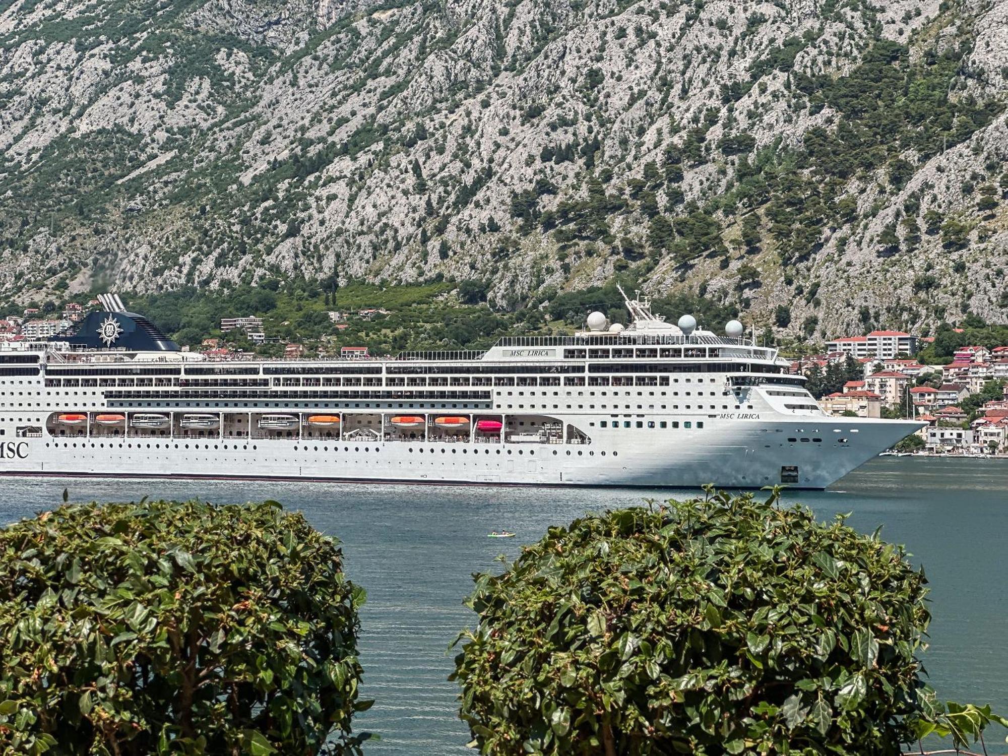 Chillout Apartment In Kotor Bay Εξωτερικό φωτογραφία